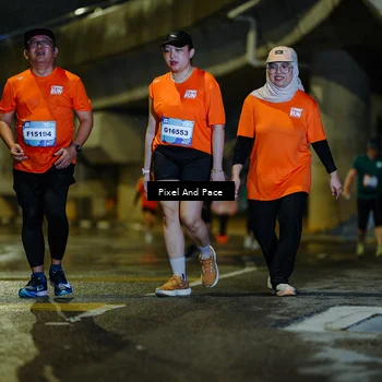 Runner Photo 7807251