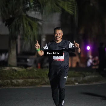 Runner Photo 7807268
