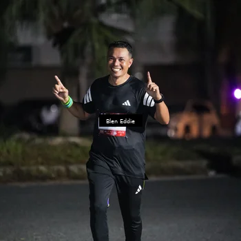 Runner Photo 7807273