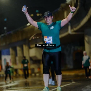 Runner Photo 7807304