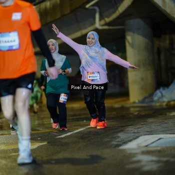Runner Photo 7807320