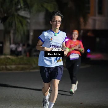 Runner Photo 7807335