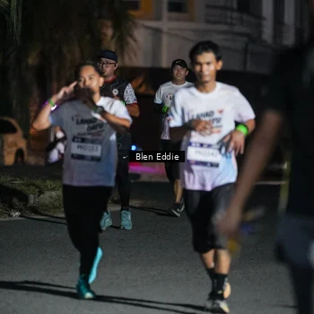 Runner Photo 7807399