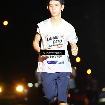 Runner Photo 7807404