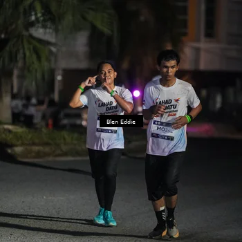 Runner Photo 7807410