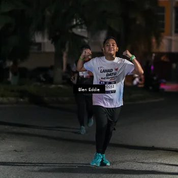 Runner Photo 7807425