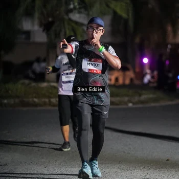 Runner Photo 7807441