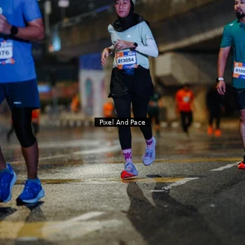 Runner Photo 7807455