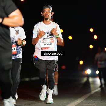 Runner Photo 7807474