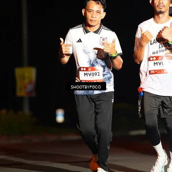 Runner Photo 7807511