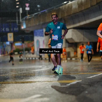 Runner Photo 7807575