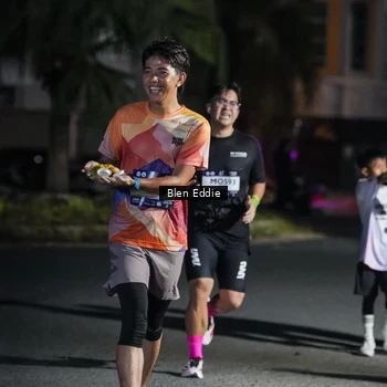 Runner Photo 7807594