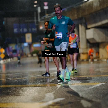 Runner Photo 7807611