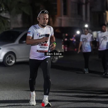 Runner Photo 7807628