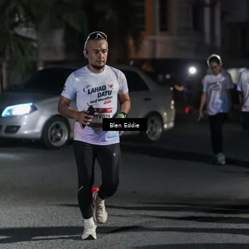 Runner Photo 7807637