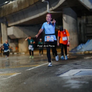 Runner Photo 7807646