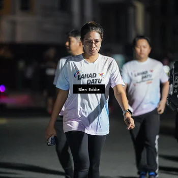 Runner Photo 7807662