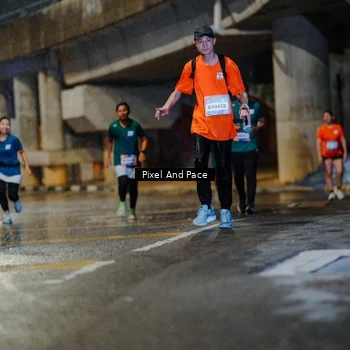 Runner Photo 7807668
