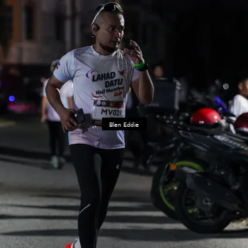 Runner Photo 7807676