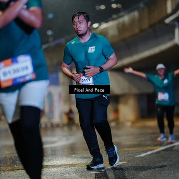 Runner Photo 7807704