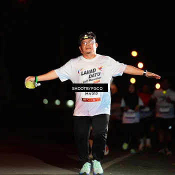 Runner Photo 7807706