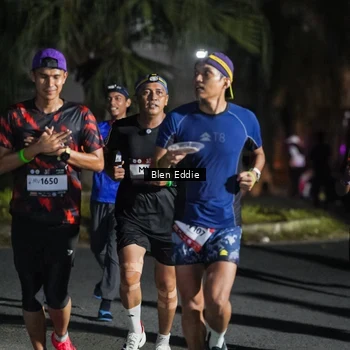 Runner Photo 7807736