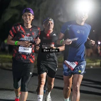 Runner Photo 7807746