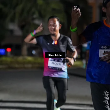Runner Photo 7807747