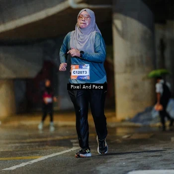 Runner Photo 7807752