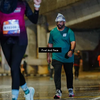 Runner Photo 7807809