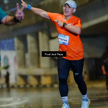Runner Photo 7807840