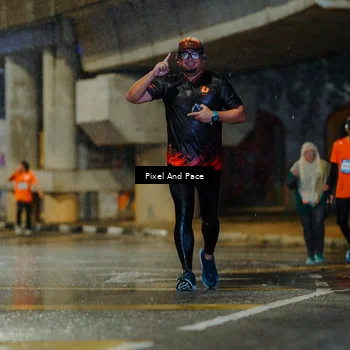Runner Photo 7807847