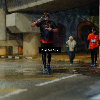 Runner Photo 7807855