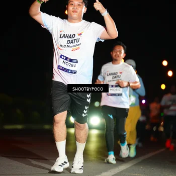 Runner Photo 7807860