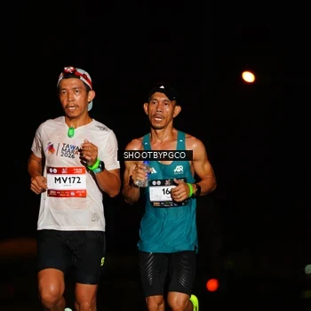 Runner Photo 7807861