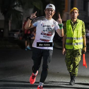 Runner Photo 7807945