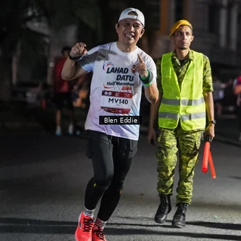 Runner Photo 7807956