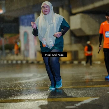 Runner Photo 7807966