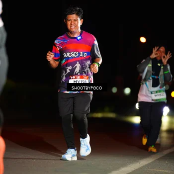Runner Photo 7807971