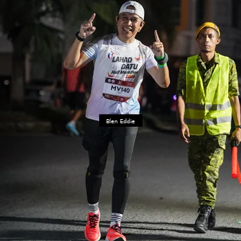 Runner Photo 7807993