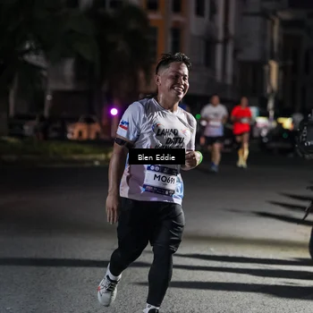 Runner Photo 7808006