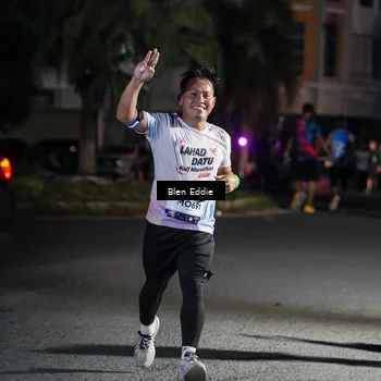 Runner Photo 7808017