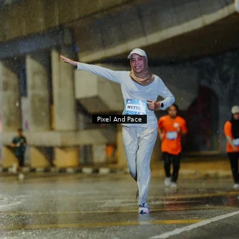 Runner Photo 7808060