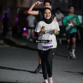 Runner Photo 7808072