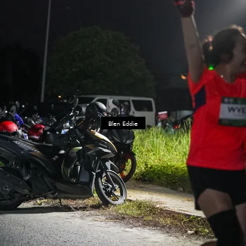 Runner Photo 7808076