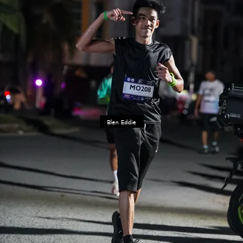 Runner Photo 7808096