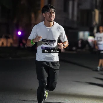 Runner Photo 7808132