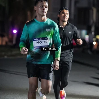 Runner Photo 7808152