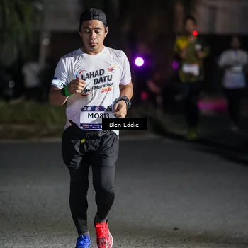 Runner Photo 7808237