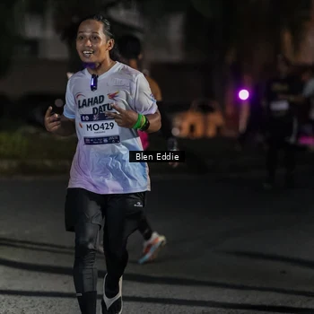 Runner Photo 7808283